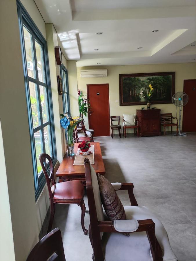 Rumah Pondok Pinang จาการ์ตา ภายนอก รูปภาพ