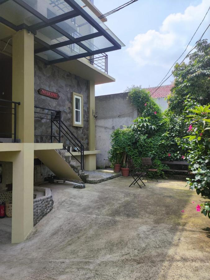 Rumah Pondok Pinang จาการ์ตา ภายนอก รูปภาพ
